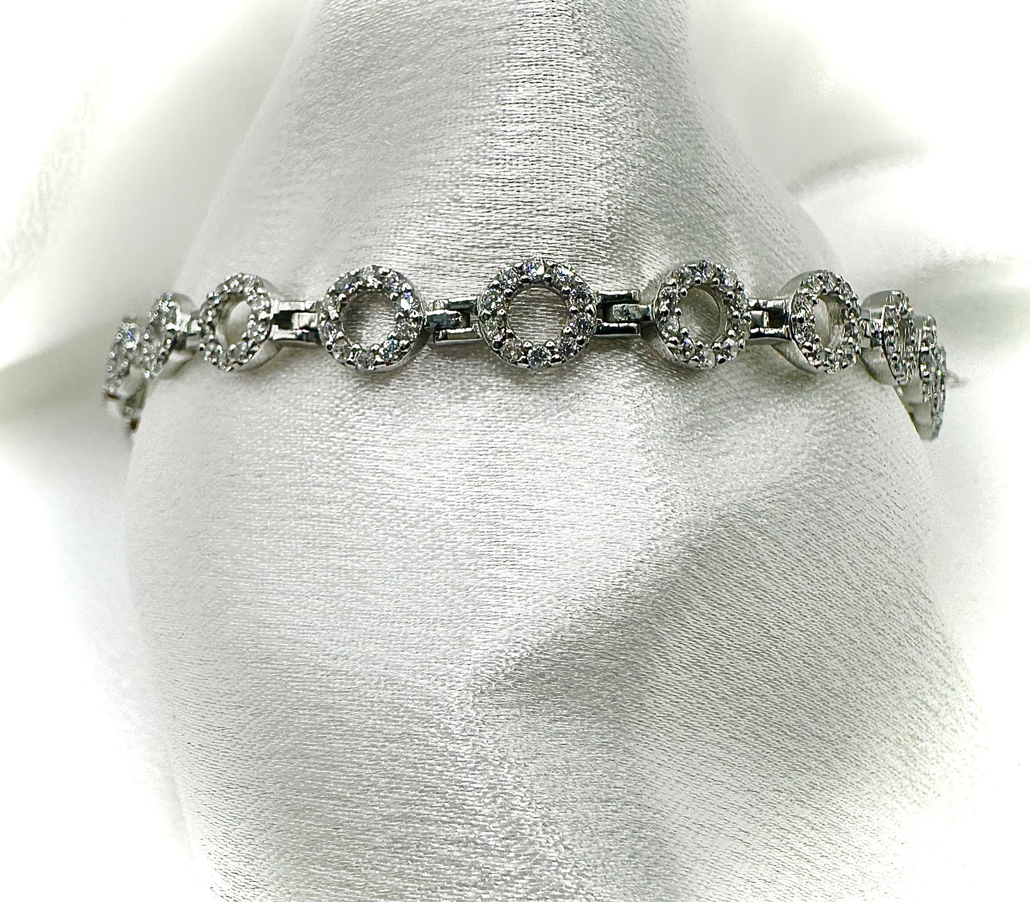 Modern Silver Circle Bracelet – Sterling Silver & CZ