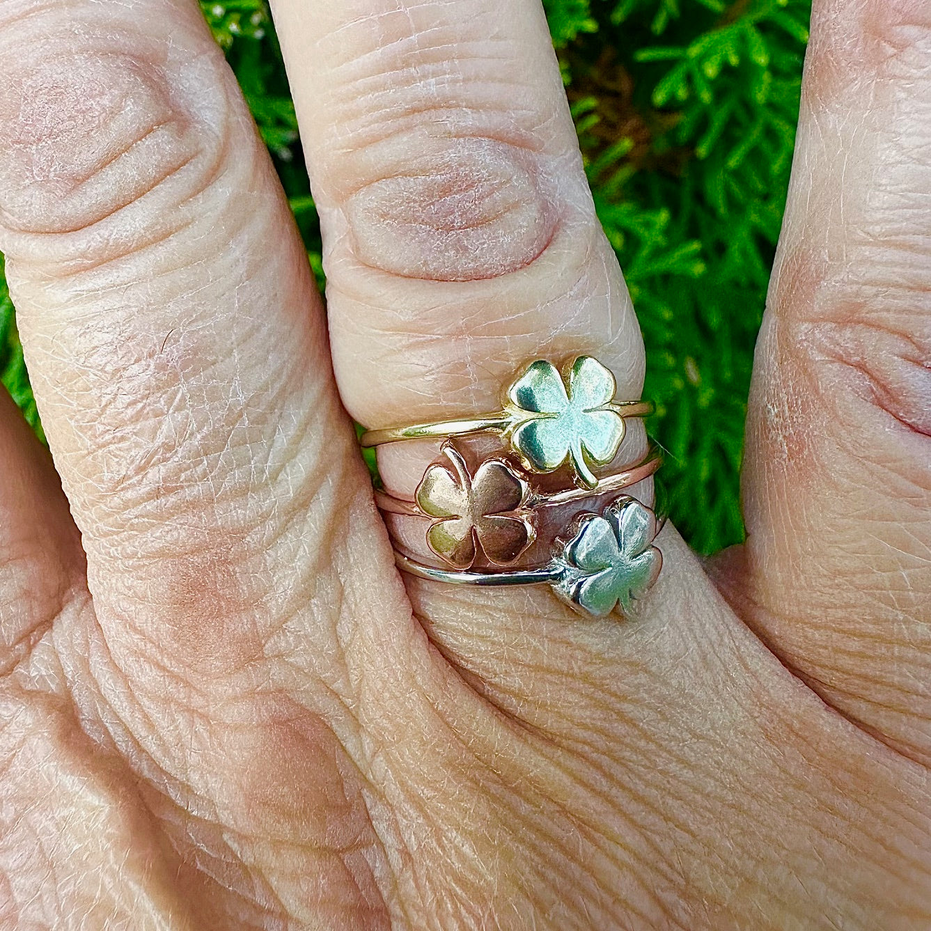 Women's Small Clover Ring – 3 Finishes, Sizes 5-10