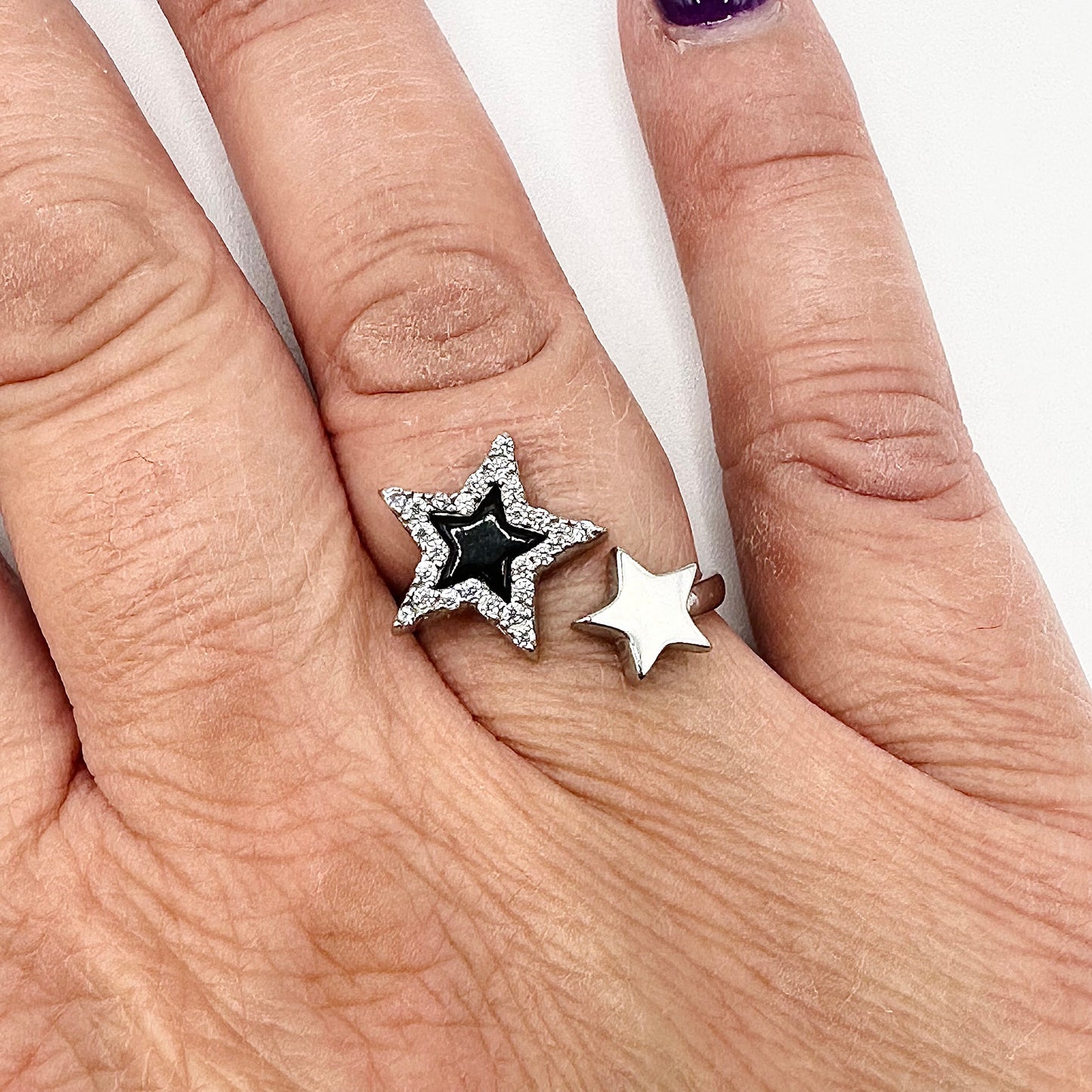 Women's Silver and Onyx Stars Ring – Sizes 5-10