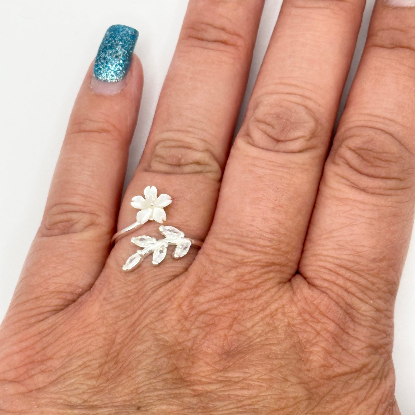 Single Flower Ring, Silver