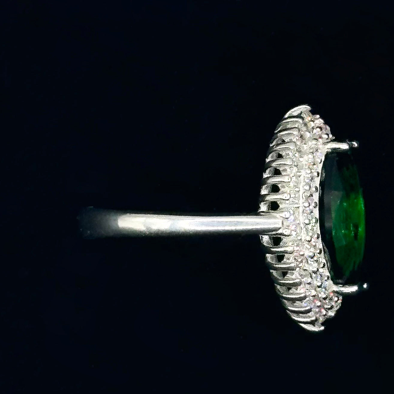 Marquise-Cut Synthetic Emerald Gem Stone Ring
