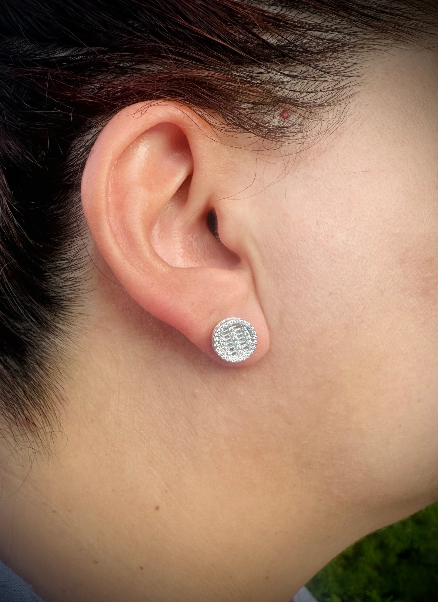 Round Baguette Stud Earrings - Screw Back Closure