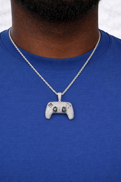 Moissanite PS5 Video Game Controller Pendant – Gold or Silver