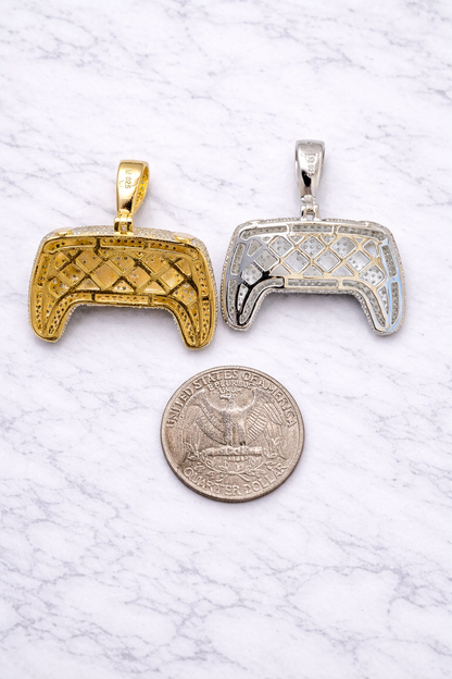 Moissanite PS5 Video Game Controller Pendant – Gold or Silver