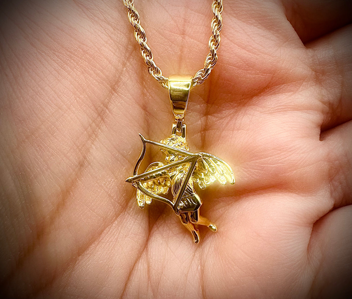 Cupid Bow & Arrow Cherub Pendant – 3 Finishes