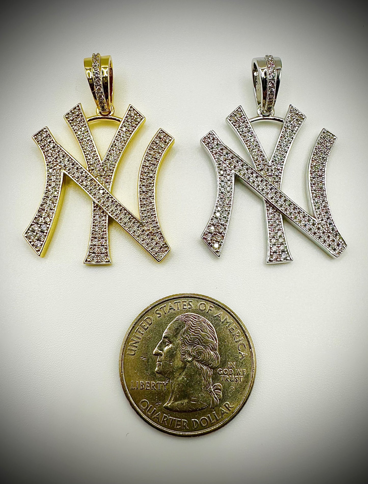 New York Yankees Baseball Pendant – Gold or Silver
