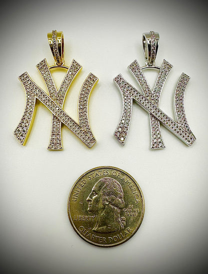 New York Yankees Baseball Pendant – Gold or Silver