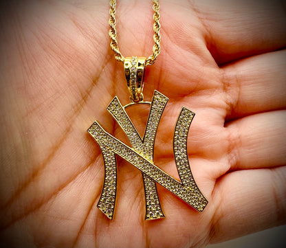 New York Yankees Baseball Pendant – Gold or Silver
