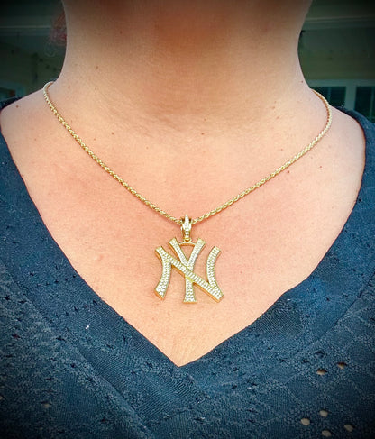 New York Yankees Baseball Pendant – Gold or Silver
