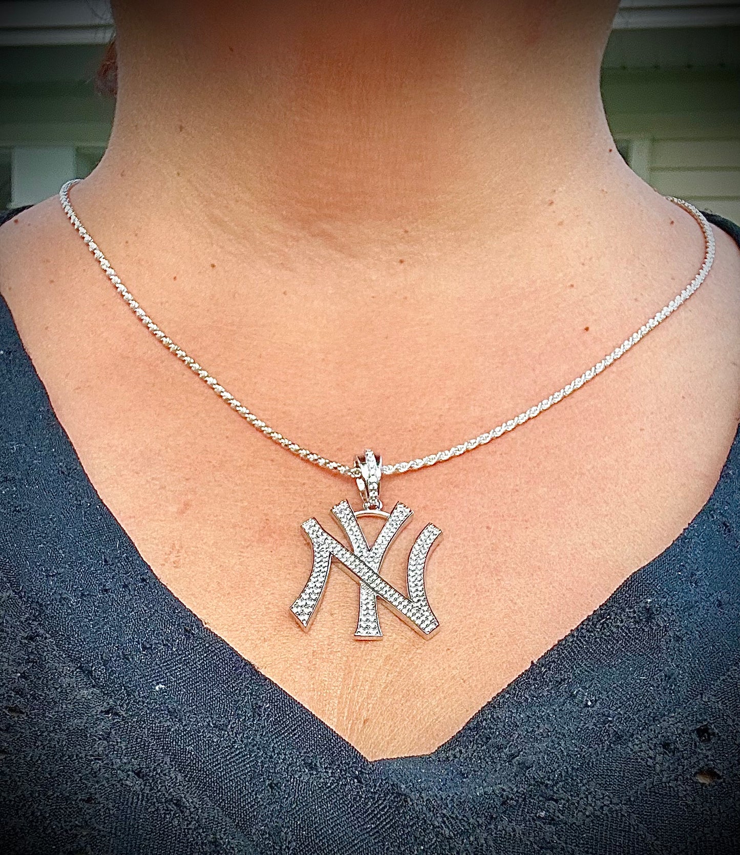 New York Yankees Baseball Pendant – Gold or Silver