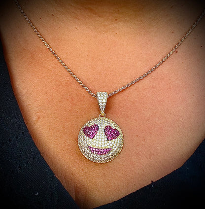 Heart Eyes Emoji Pendant – Gold or Silver