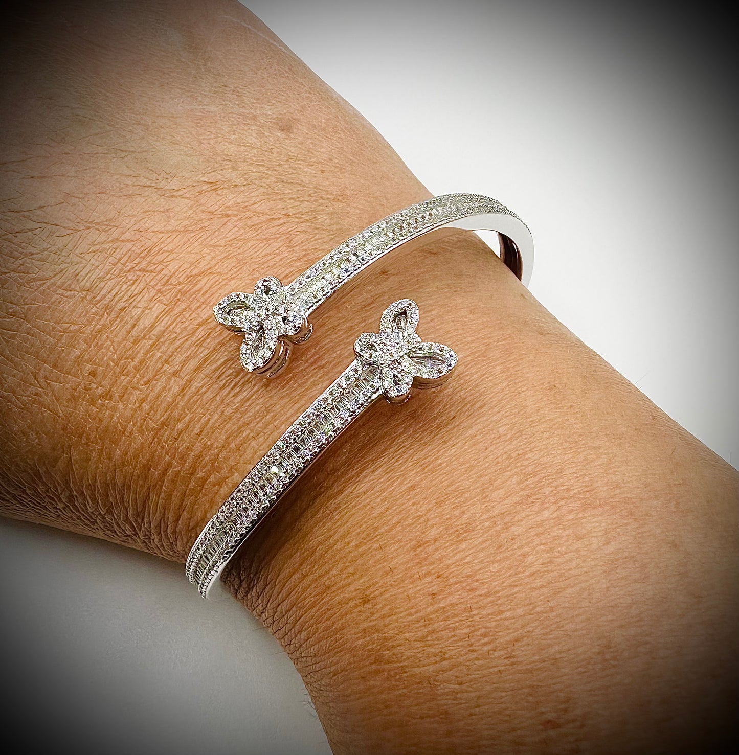 Women's Iced Out Butterfly Bangle Bracelet – Silver