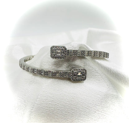 Women’s Iced Out Square Bangle Bracelet – Silver