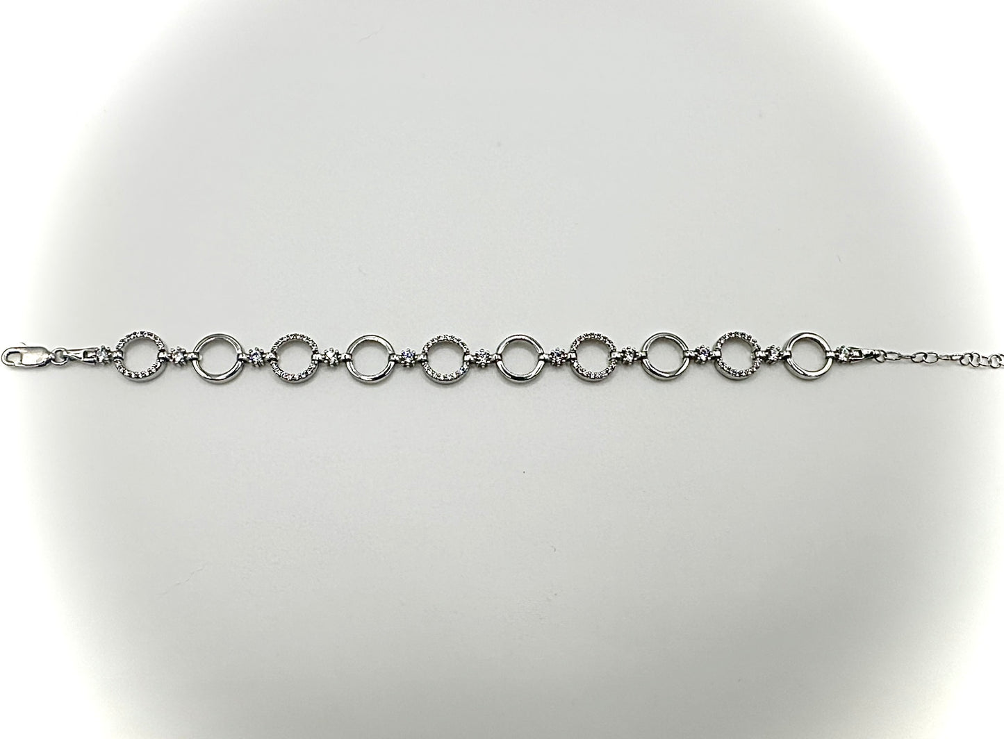 Women's Iced Out Circle Link Bracelet – Sterling Silver