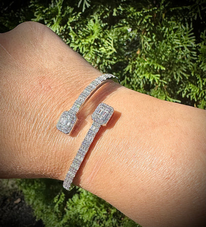 Women’s Iced Out Square Bangle Bracelet – Silver