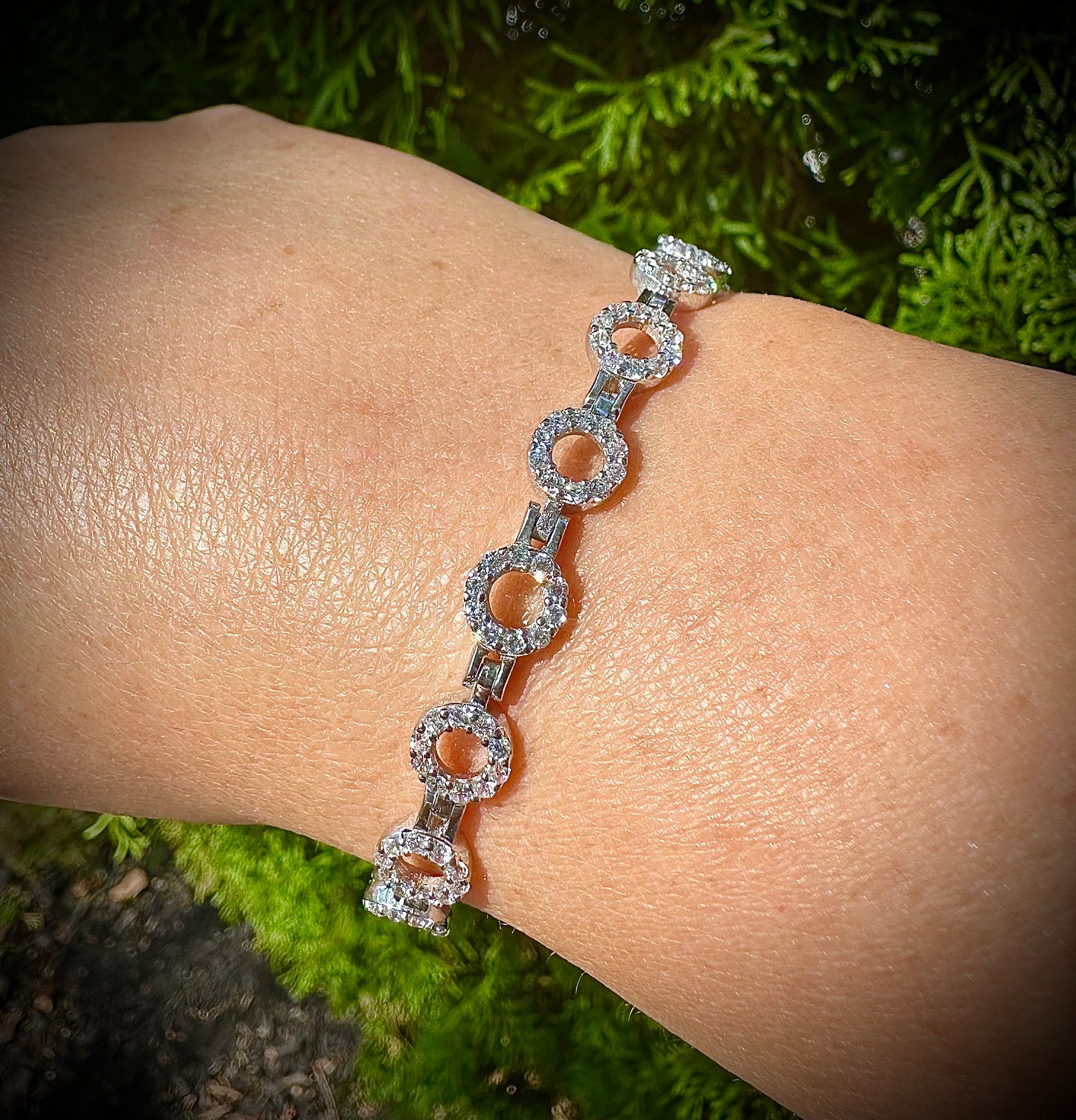 Modern Silver Circle Bracelet – Sterling Silver & CZ