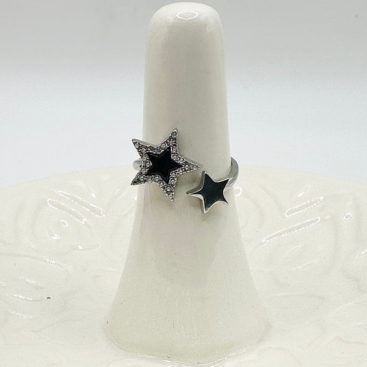Women's Silver and Onyx Stars Ring – Sizes 5-10