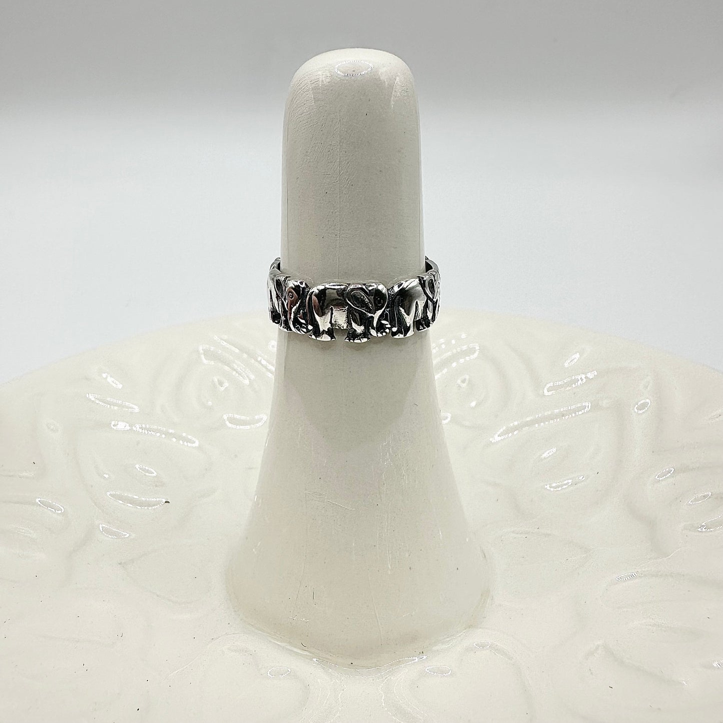 Women's Sterling Silver Elephant Band – Sizes 5-10