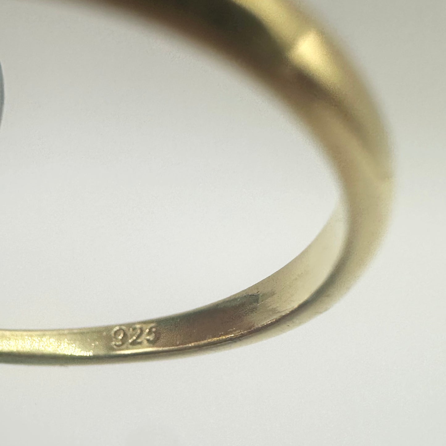 Single Flower Ring, Gold