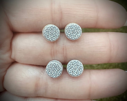 Small Round 3D Shaped Stud Earrings – Gold or Silver Finish