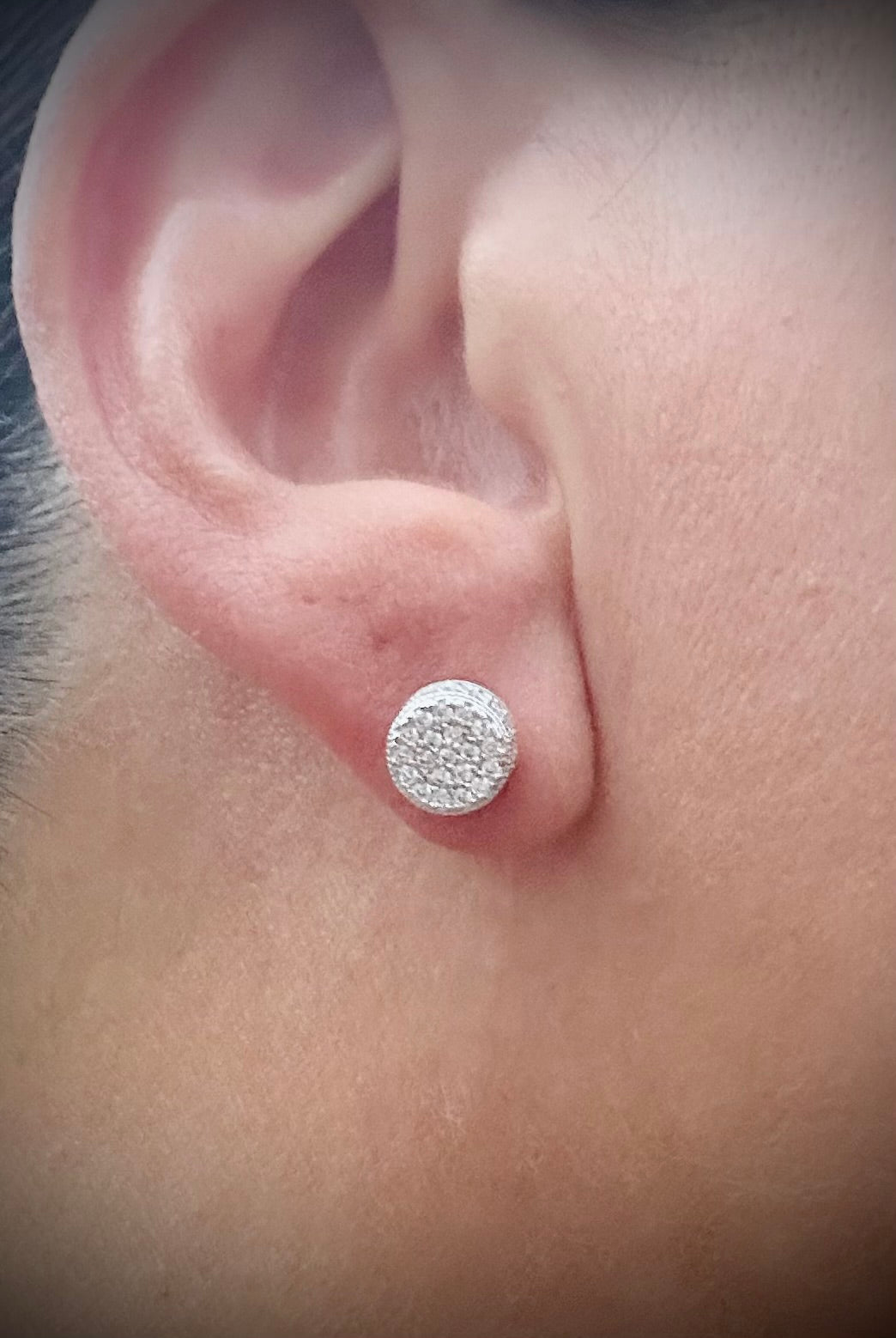 Small Round 3D Shaped Stud Earrings – Gold or Silver Finish