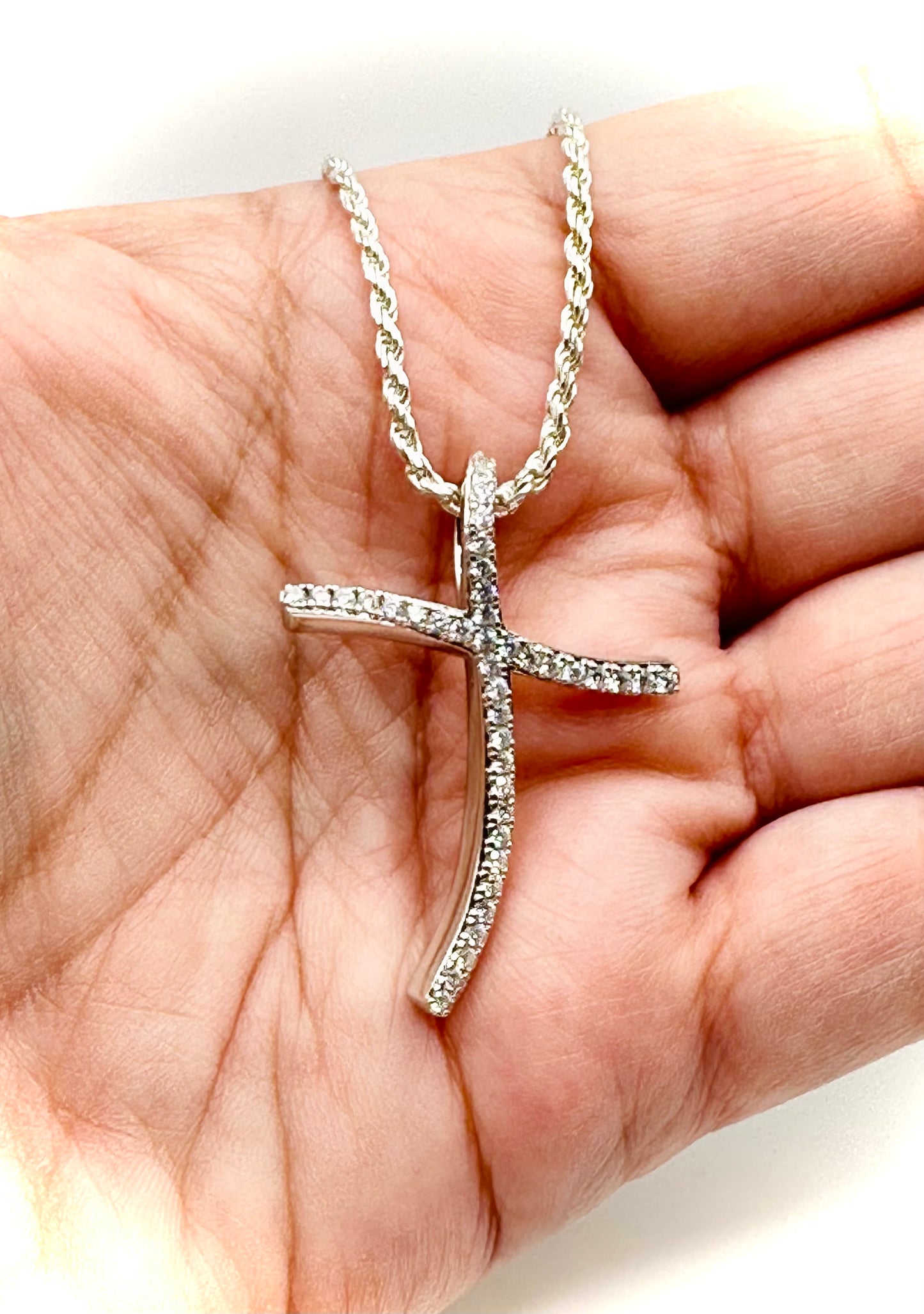 Rhodium Curvy Cross Pendant – Twisted Iced Out Cross